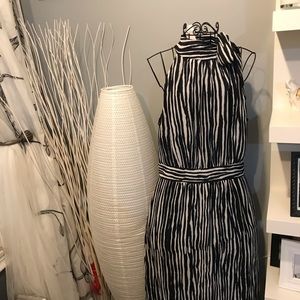 Banana Republic black and white midi dress